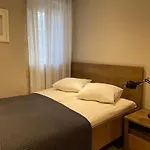 Delecta Apartment *